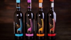 TALL HORSE PINOTAGE 0.75 л. TALL HORSE PINOTAGE 0.75 л.