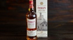 Dewars White Label Whisky 10 Dewars White Label Whisky 10