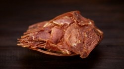 Чипсы БМК из мяса говядины 100 гр. Чипсы БМК из мяса говядины 100 гр.
